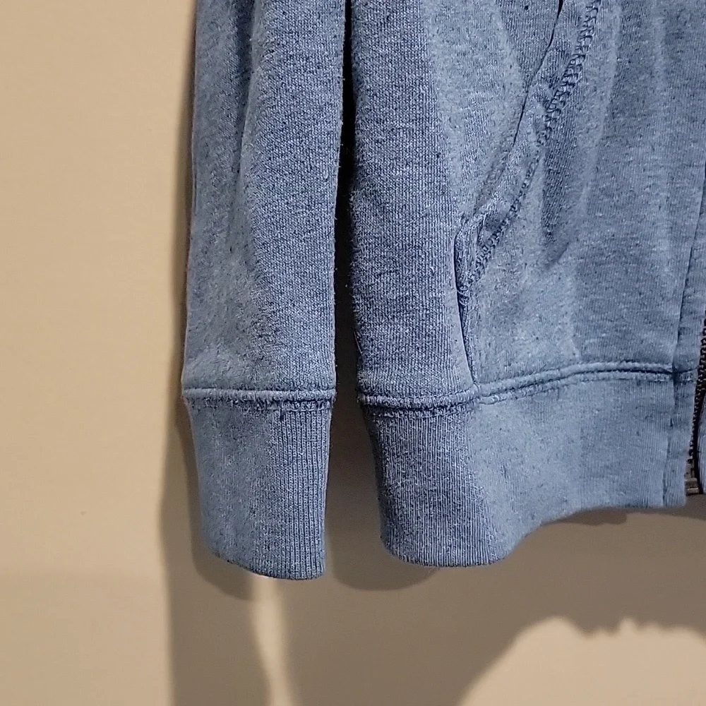 Osh kosh boys blue hoodie size 4/5 zip up jacket
